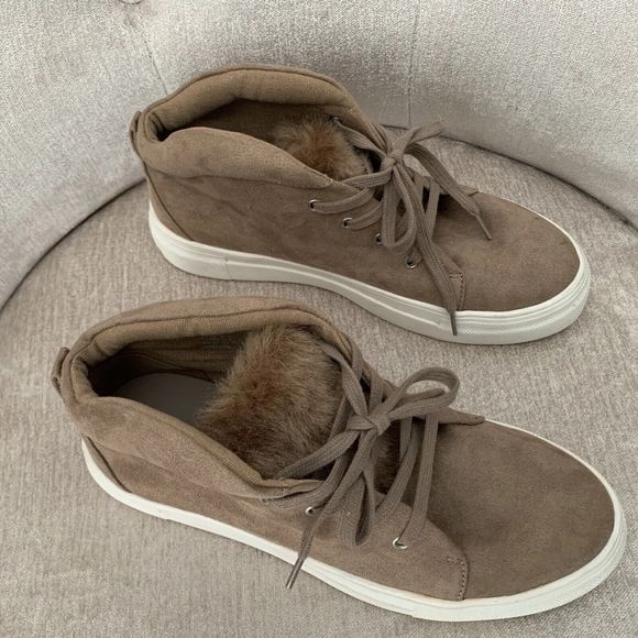 Mia Women’s Tillie High Top Suede Shoes Sneakers with Fur Camel Brown Size 7.5 - Picture 3 of 8